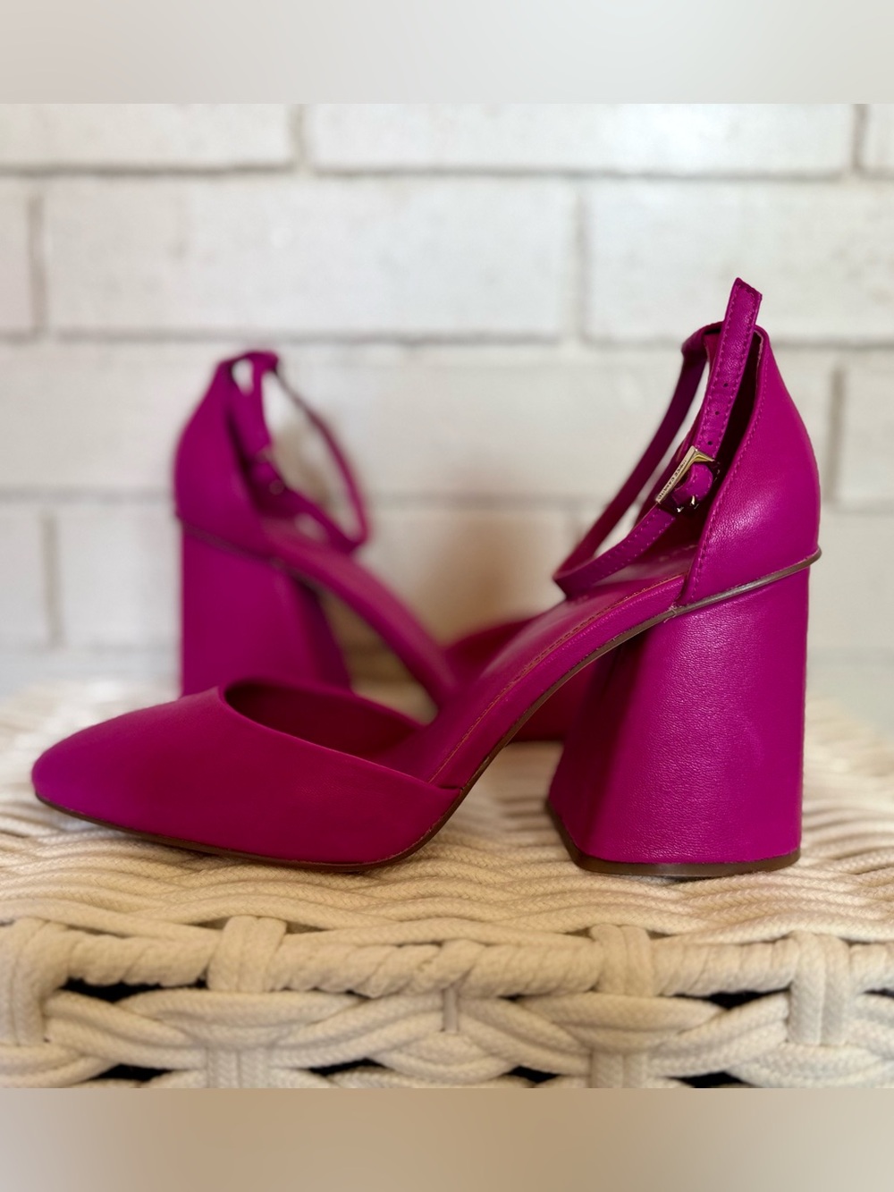 Vince Camuto Fuchsia Pointed-Toe Block Heel Pumps